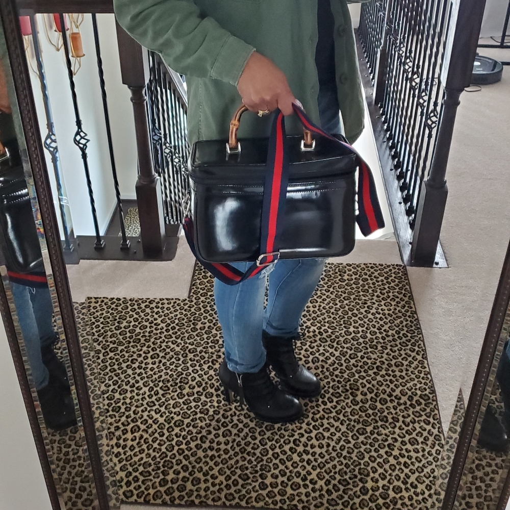 Gucci Bamboo Handle Train Case Handbag - Picture 2 of 8